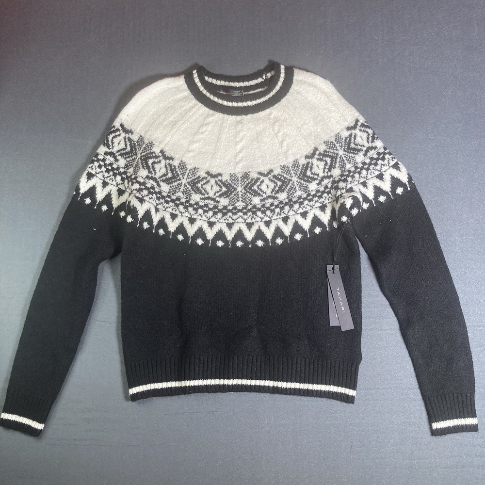 NWT Tahari Sweater Womens Extra Small XS Black White Geometric Nordic Crewneck